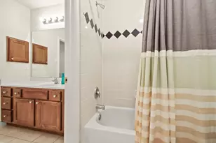 138 Harbour Town Dr, Conroe, TX 77356 - Photo 34