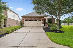 47 Canterborough Pl, The Woodlands, TX 77375 - Photo 8