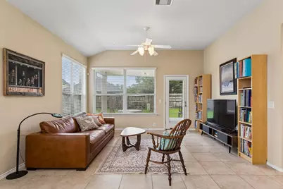 47 Canterborough Place, The Woodlands, TX 77375 - Photo 32