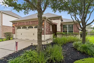 47 Canterborough Pl, The Woodlands, TX 77375 - Photo 1
