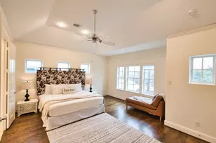 1203 E 28th St, Houston, TX 77009 - Photo 12