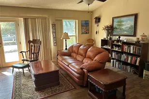 501 Pin Oak Dr, Baytown, TX 77520 - Photo 6