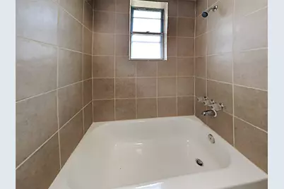 207 Oakwood Street, League City, TX 77573 - Photo 10