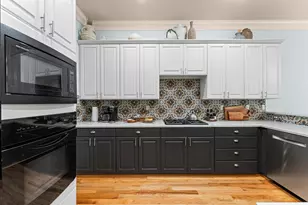 2201 Crocker St, Houston, TX 77006 - Photo 10