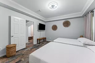 2201 Crocker St, Houston, TX 77006 - Photo 32