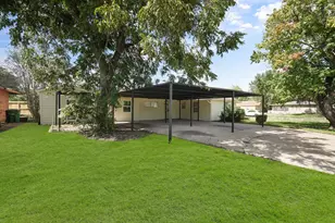 5966 Doulton Dr, Houston, TX 77033 - Photo 6
