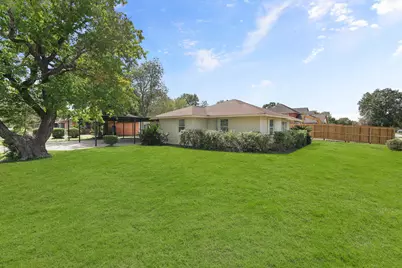 5966 Doulton Drive, Houston, TX 77033 - Photo 2