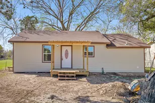 2110 Horn Rd, Bay City, TX 77414 - Photo 2