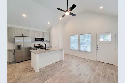 11851 Nelwood Street, Willis, TX 77318 - Photo 8