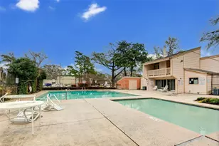 5809 Village Forest Ct, Houston, TX 77092 - Photo 2