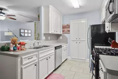 1414 Cypress Cove Street, La Porte, TX 77571 - Photo 8