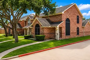 1414 Cypress Cove St, La Porte, TX 77571 - Photo 2