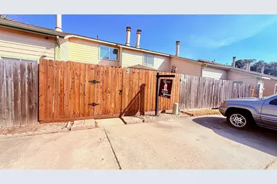 1927 Country Village Boulevard #B, Humble, TX 77338 - Photo 14