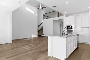 2305 Poseidon St, League City, TX 77573 - Photo 4