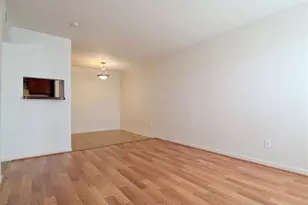 8100 Creekbend Dr, Houston, TX 77071 - Photo 4