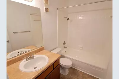 8100 Creekbend Drive #184, Houston, TX 77071 - Photo 14