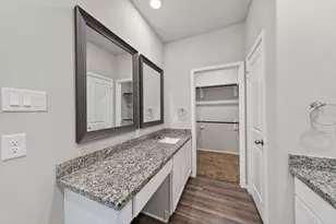 708 Crystal River Rd, Conroe, TX 77316 - Photo 16