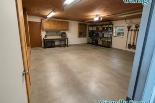 2126 11th St, Port Neches, TX 77651 - Photo 20