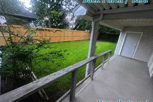 2126 11th St, Port Neches, TX 77651 - Photo 14
