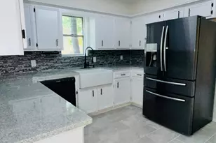 25514 Lynbriar Ln, Spring, TX 77373 - Photo 8