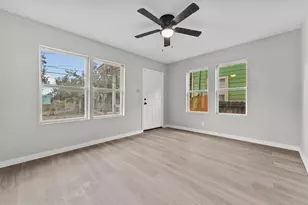 7425 Ave E, Houston, TX 77011 - Photo 26
