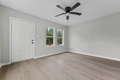 7425 Avenue E, Houston, TX 77011 - Photo 4