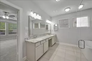 8033 SERENITY Dr, Pearland, TX 77584 - Photo 22