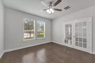 8033 SERENITY Dr, Pearland, TX 77584 - Photo 10