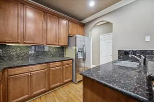 1376 Studer St, Houston, TX 77007 - Photo 12