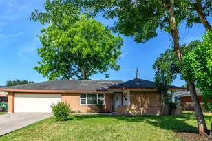 9109 Lugary Dr, Houston, TX 77074 - Photo 2