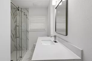 9109 Lugary Dr, Houston, TX 77074 - Photo 20