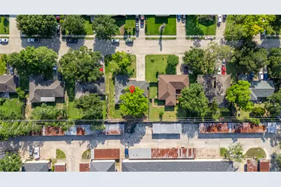 9109 Lugary Drive, Houston, TX 77074 - Photo 12