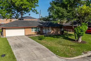 9109 Lugary Dr, Houston, TX 77074 - Photo 1