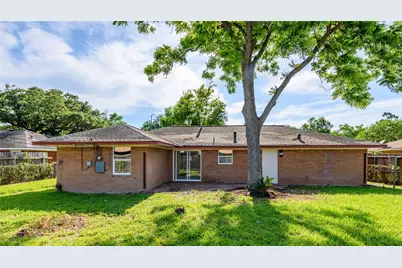 9109 Lugary Drive, Houston, TX 77074 - Photo 8