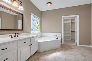 110 April Waters Dr W, Montgomery, TX 77356 - Photo 36