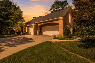 110 April Waters Dr W, Montgomery, TX 77356 - Photo 10