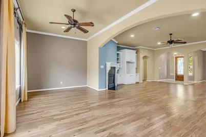 110 April Waters Drive W, Montgomery, TX 77356 - Photo 32