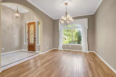 110 April Waters Drive W, Conroe, TX 77356 - Photo 8