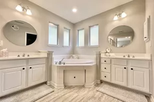 46 Flickering Sun Ct, The Woodlands, TX 77382 - Photo 30