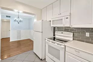 3809 N Braeswood Blvd, Houston, TX 77025 - Photo 22