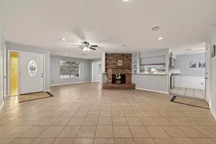 2107 Old Alvin Rd, Pearland, TX 77581 - Photo 12