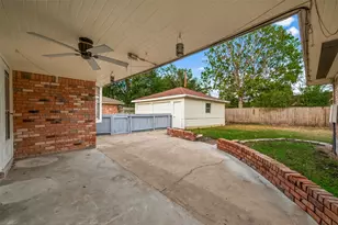 2107 Old Alvin Rd, Pearland, TX 77581 - Photo 42