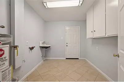 2107 Old Alvin Road, Pearland, TX 77581 - Photo 22