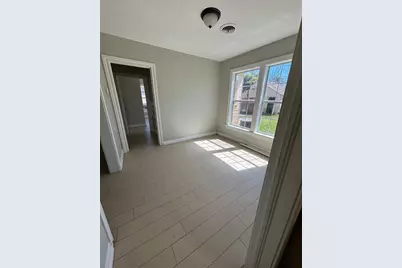 109 Schilling Street, Baytown, TX 77520 - Photo 4