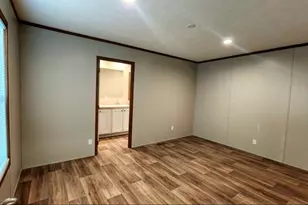 124 Lincoln Dr, Livingston, TX 77351 - Photo 8