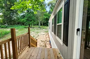 124 Lincoln Dr, Livingston, TX 77351 - Photo 2