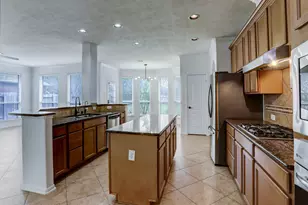 24823 Garnet Shadow Ln, Katy, TX 77494 - Photo 6
