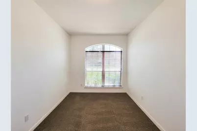 11333 Easton Springs Drive, Pearland, TX 77584 - Photo 4