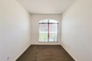 11333 Easton Springs Dr, Pearland, TX 77584 - Photo 4