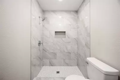 11302 White Gate Lane, Houston, TX 77067 - Photo 22